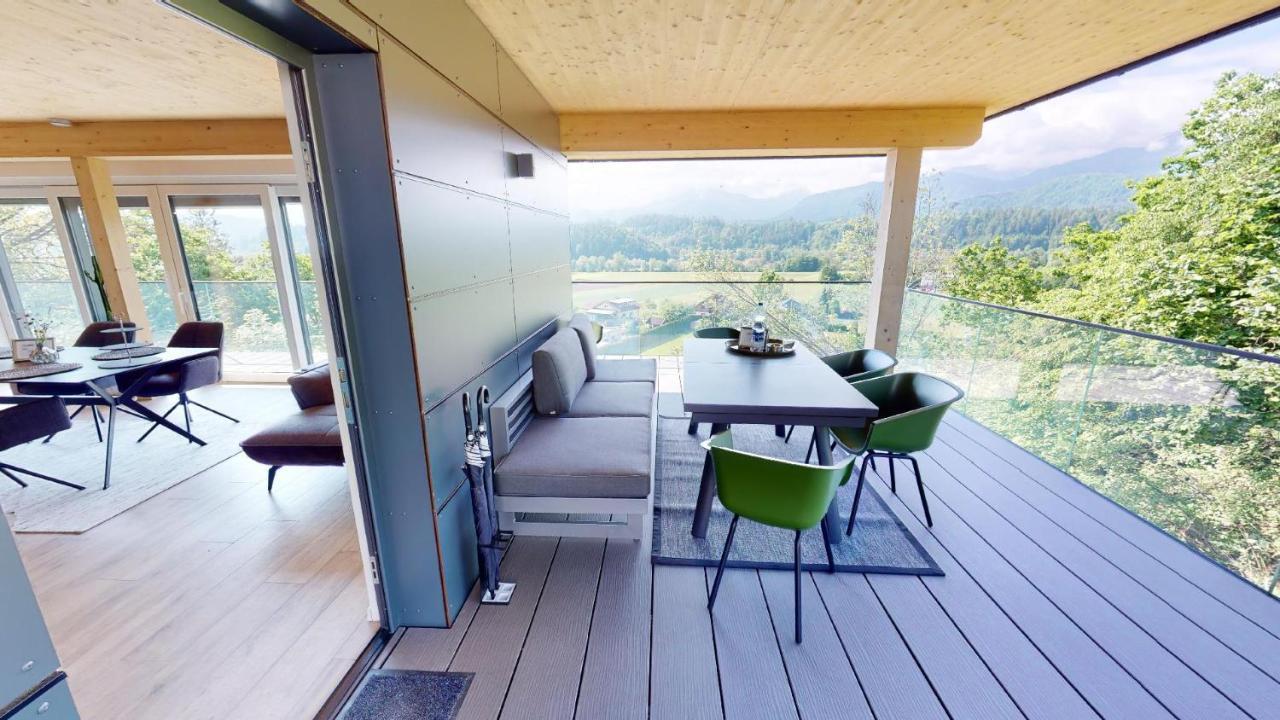 Modernes Ferienhaus Mit Panoramablick Rosegg Bagian luar foto